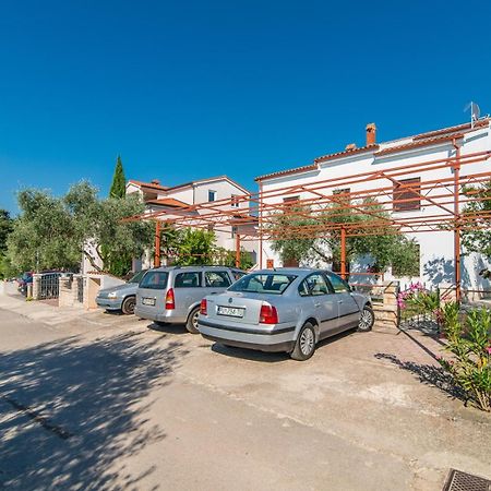 Apartments Dino Porec Ngoại thất bức ảnh