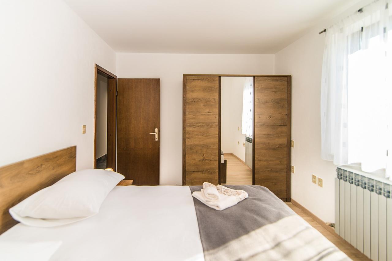 Apartments Dino Porec Ngoại thất bức ảnh