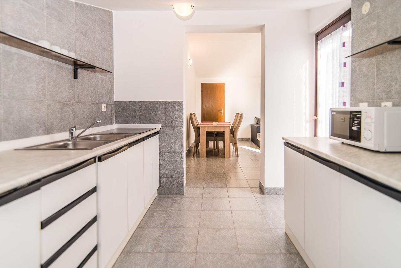 Apartments Dino Porec Ngoại thất bức ảnh