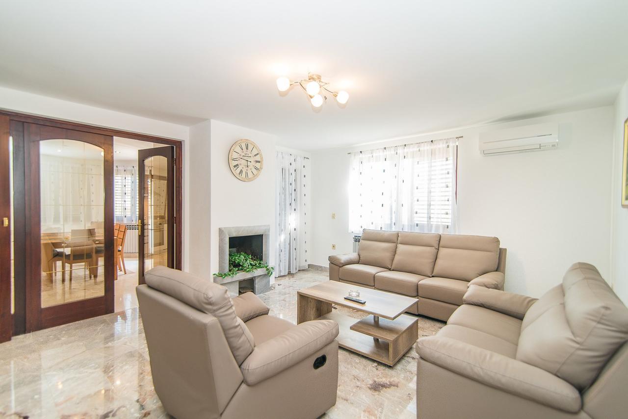 Apartments Dino Porec Ngoại thất bức ảnh