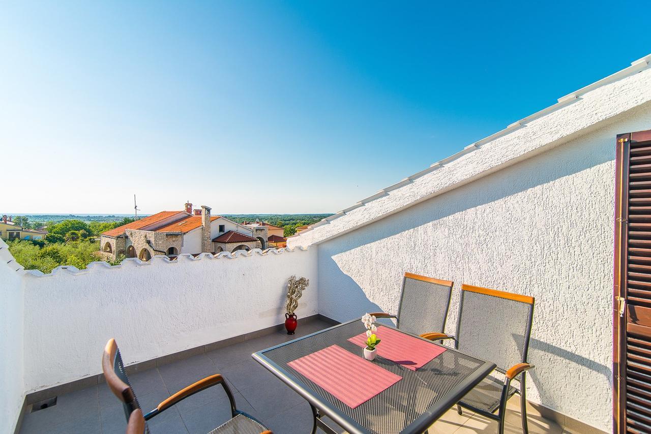 Apartments Dino Porec Ngoại thất bức ảnh